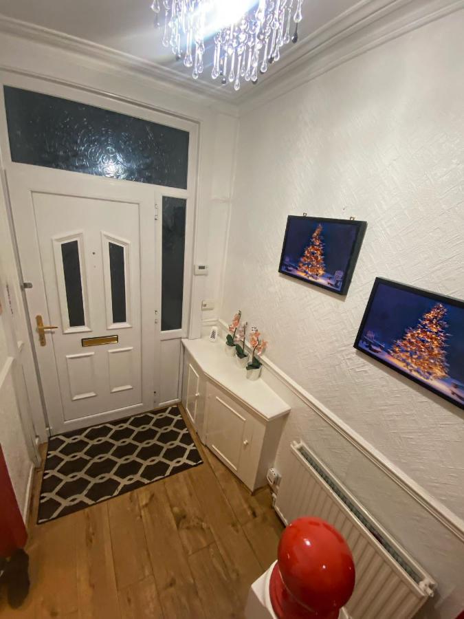 Вілла Surescape House Ліверпуль Екстер'єр фото